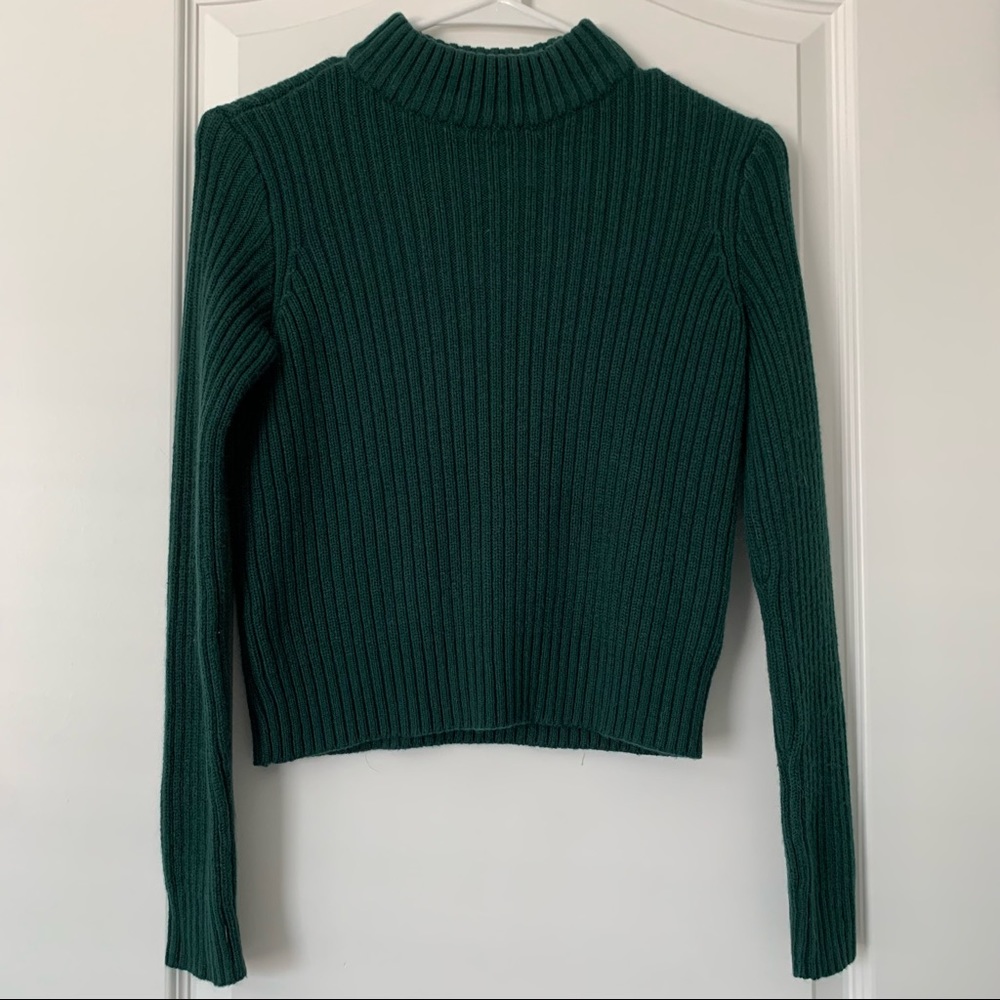 H&M Green Turtleneck Sweater